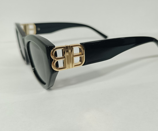 Очки солнцезащитные женские