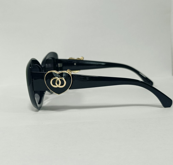 Очки солнцезащитные женские