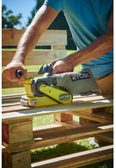 Шлифмашина ленточная ONE+ R18BS-0