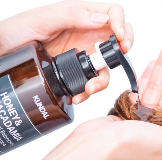 Шампунь «Honey Macadamia Pear & Freesia»