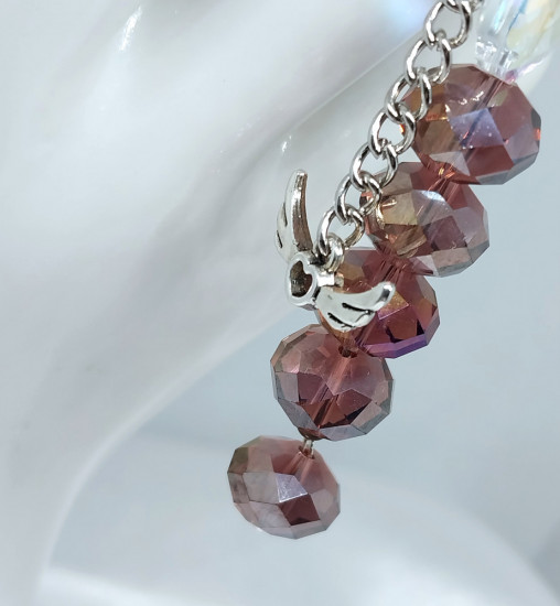 Брелок для ключей из стеклянных бусин с подвеской