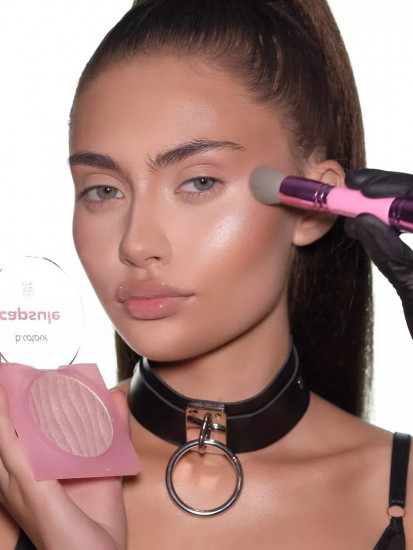 Хайлайтер для лица и тела, оттенок 01 Infinity