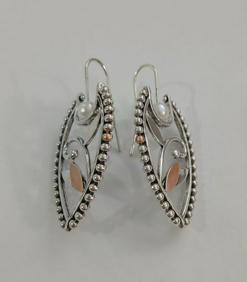 Серьги для женщин