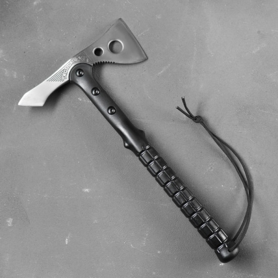 Топорик тактический