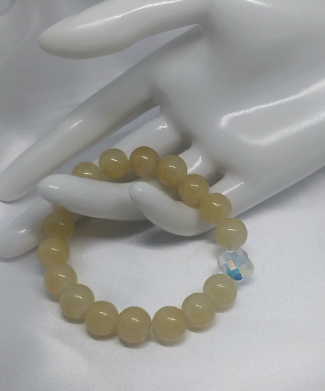 Браслет из стеклянных желтых бусин для девочек