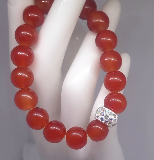 Браслет-оберег для девочек