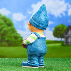 Садовая фигура из полистоуна «Мальчик-гном с лейкой» - Фото 5