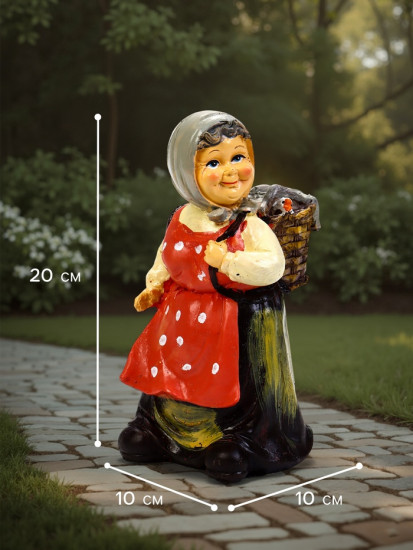 Садовая фигура из полистоуна «Бабушка с гусем»