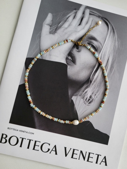 Чокер из ювелирной стали с натуральным камнем и жемчугом