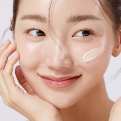 Тонирующий солнцезащитный крем с коллагеном «Collagen Firming Sun Cream» SPF50+ PA++++ - Фото 3