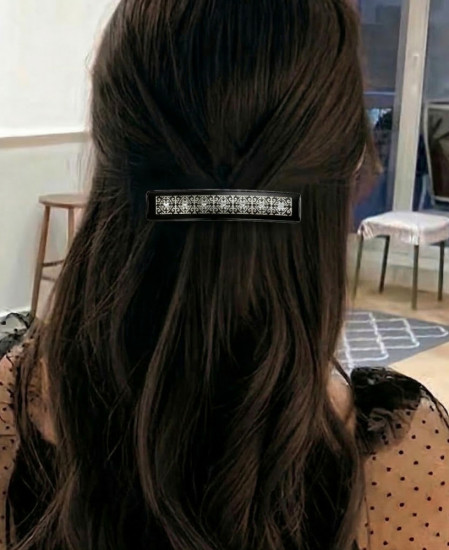 Заколка-автомат со стразами