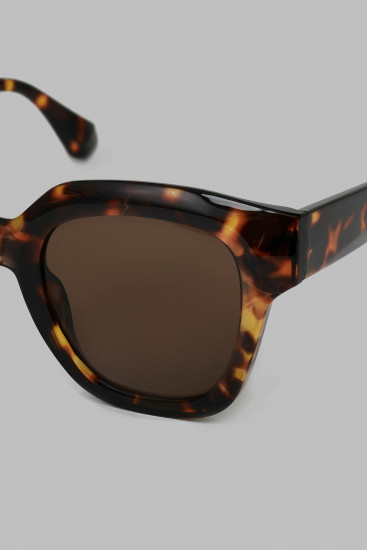 Очки солнцезащитные женские