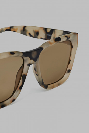 Очки солнцезащитные женские