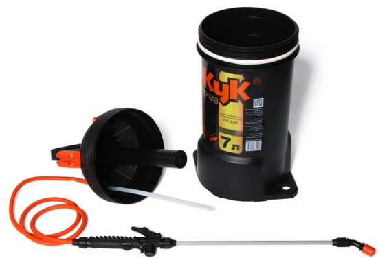 Опрыскиватель помповый