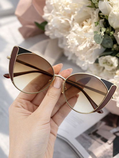 Солнцезащитные очки