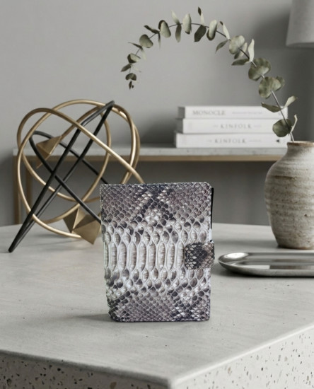 Портмоне из натуральной кожи питона