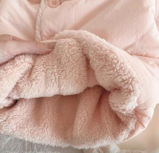 Куртка с капюшоном для девочки