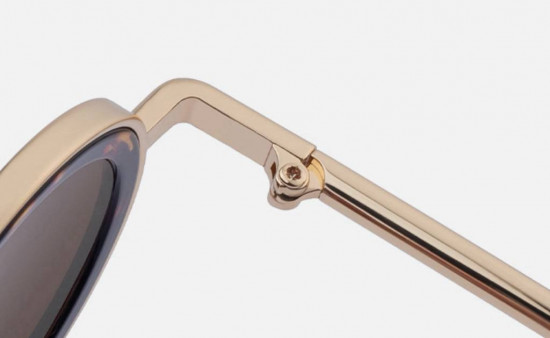 Очки солнцезащитные женские