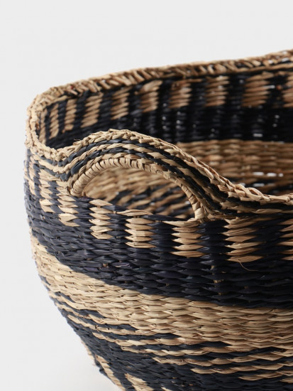 Корзина плетеная