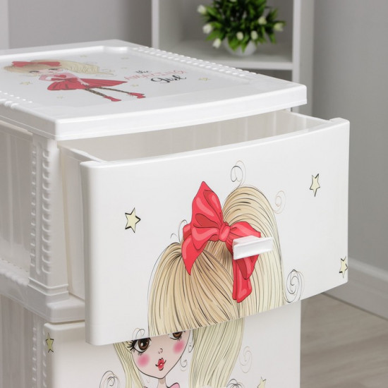 Комод 4-х секционный «Красотка»