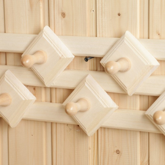 Вешалка для бани и сауны «Шахматка»