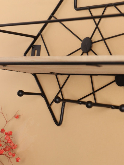 Вешалка настенная с полкой и подсветкой «Стрелка»