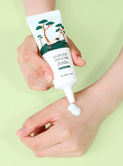 Солнцезащитный крем-праймер с экстрактом сосны и центеллой «Pine Calming Cica Primer Sunscreen»