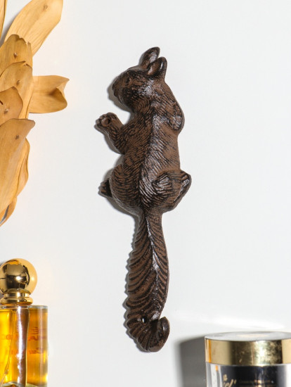 Крючок декоративный «Белка»