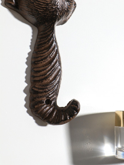 Крючок декоративный «Белка»