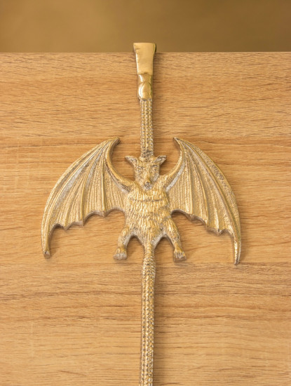 Крючок надверный «Летучая мышь»