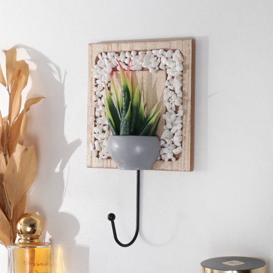 Настенный крючок декоративный «Кактус в горшочке»