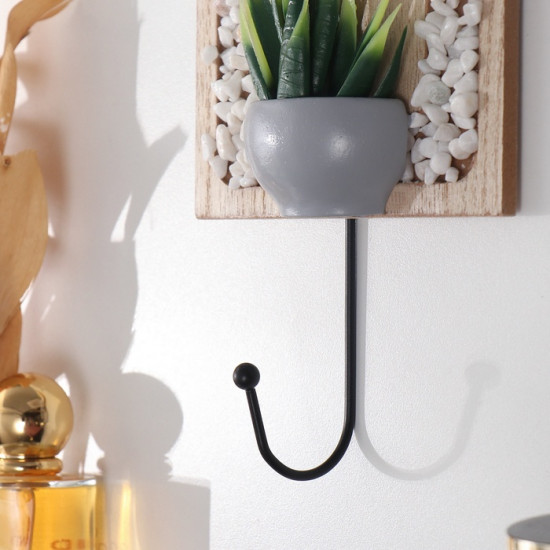 Настенный крючок декоративный «Кактус в горшочке»