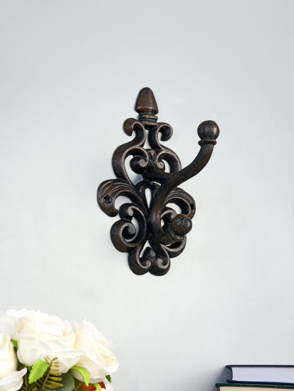 Настенный крючок декоративный «Растительный вензель»