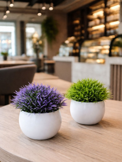 Набор искусственных растений в кашпо