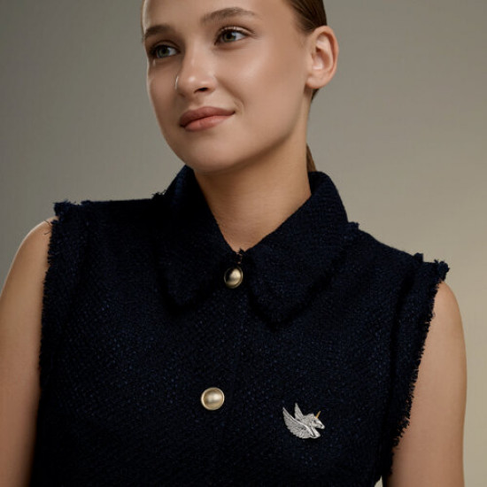 Брошь из серебра