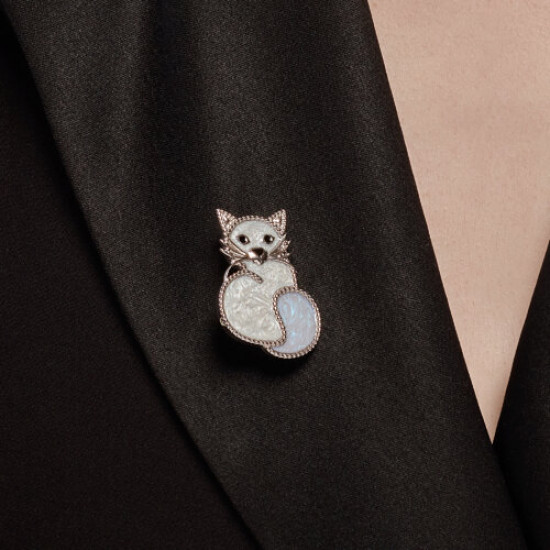 Брошь из серебра с эмалью