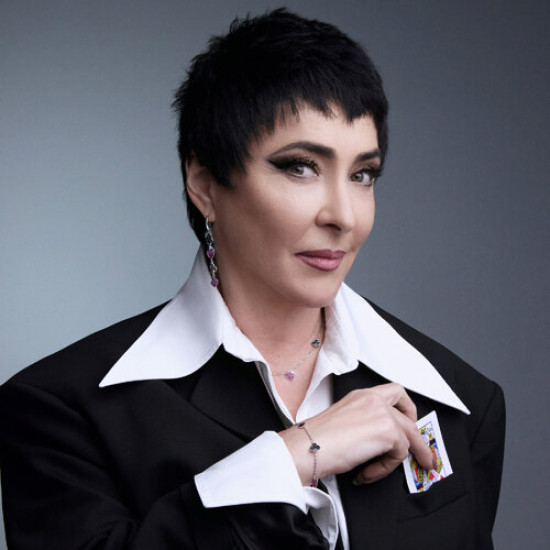 Браслет из серебра с корундами и фианитами