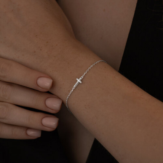 Браслет из серебра с фианитами