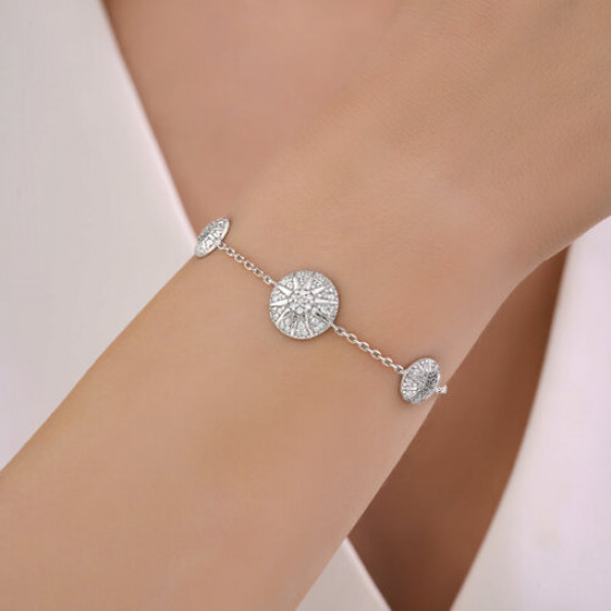 Браслет из серебра с фианитами