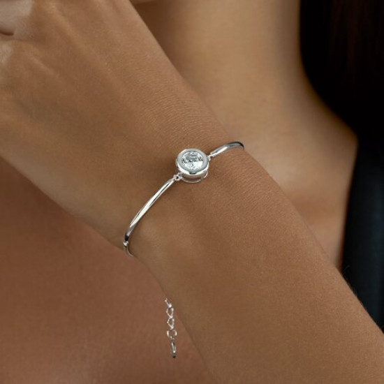 Браслет из серебра с фианитом