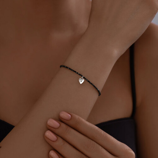 Браслет из серебра с шпинелью и фианитом