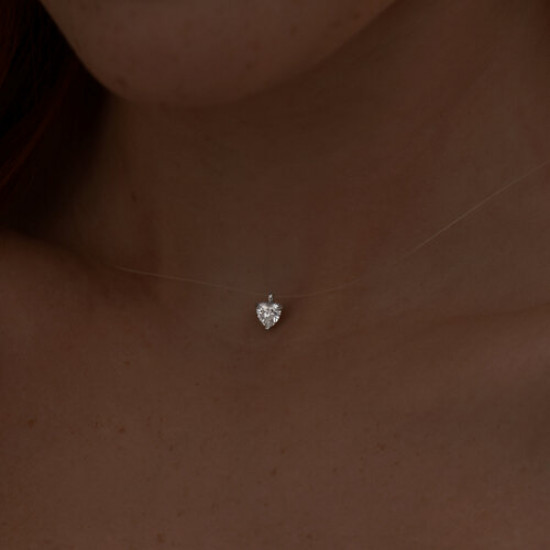 Колье из серебра с фианитом