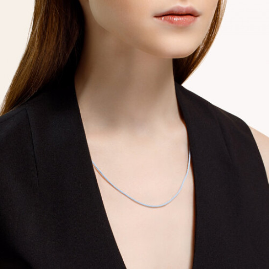 Шнурок-колье со вставкой из серебра