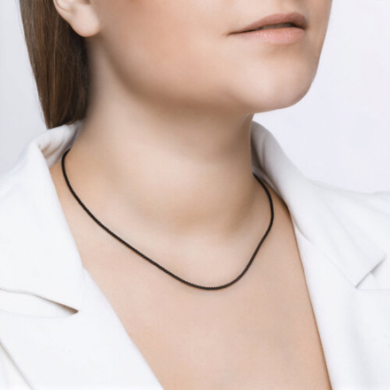 Шнурок-колье со вставкой из серебра