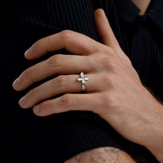 Кольцо из серебра