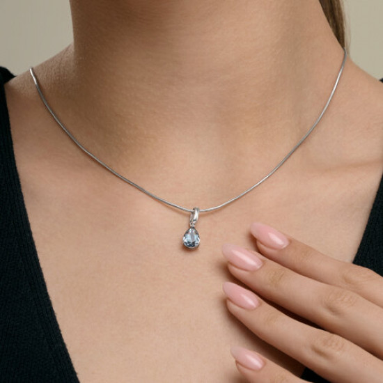 Подвеска из серебра с кристаллом