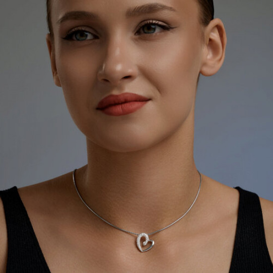 Подвеска из серебра с фианитами