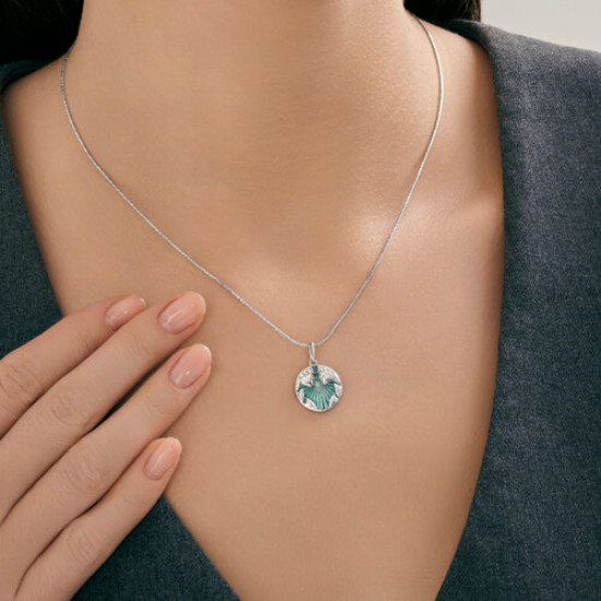 Подвеска из серебра с фианитами и эмалью