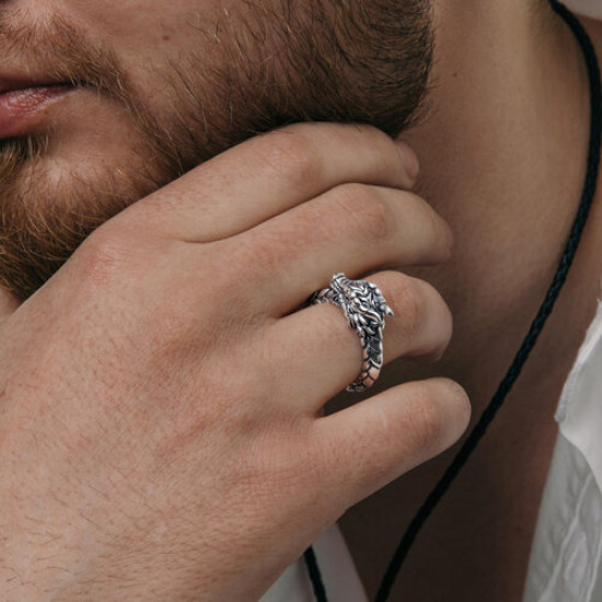 Кольцо из серебра