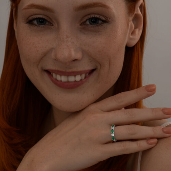 Кольцо из серебра с агатами и фианитами